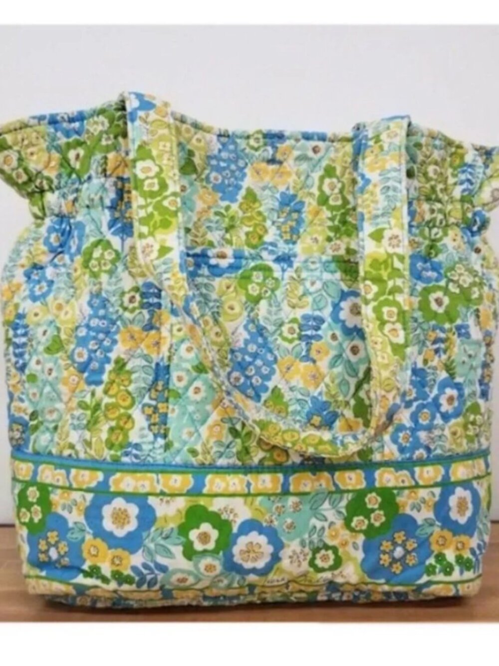 Vera Bradley English Meadow Laura Cinch Tote Bag Quilted Floral Cotton Retro